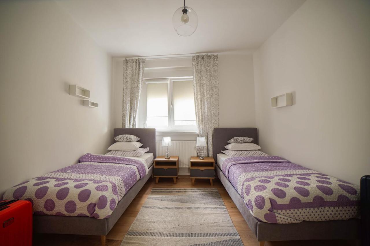 Bella Rosa Apartment Opole Bagian luar foto