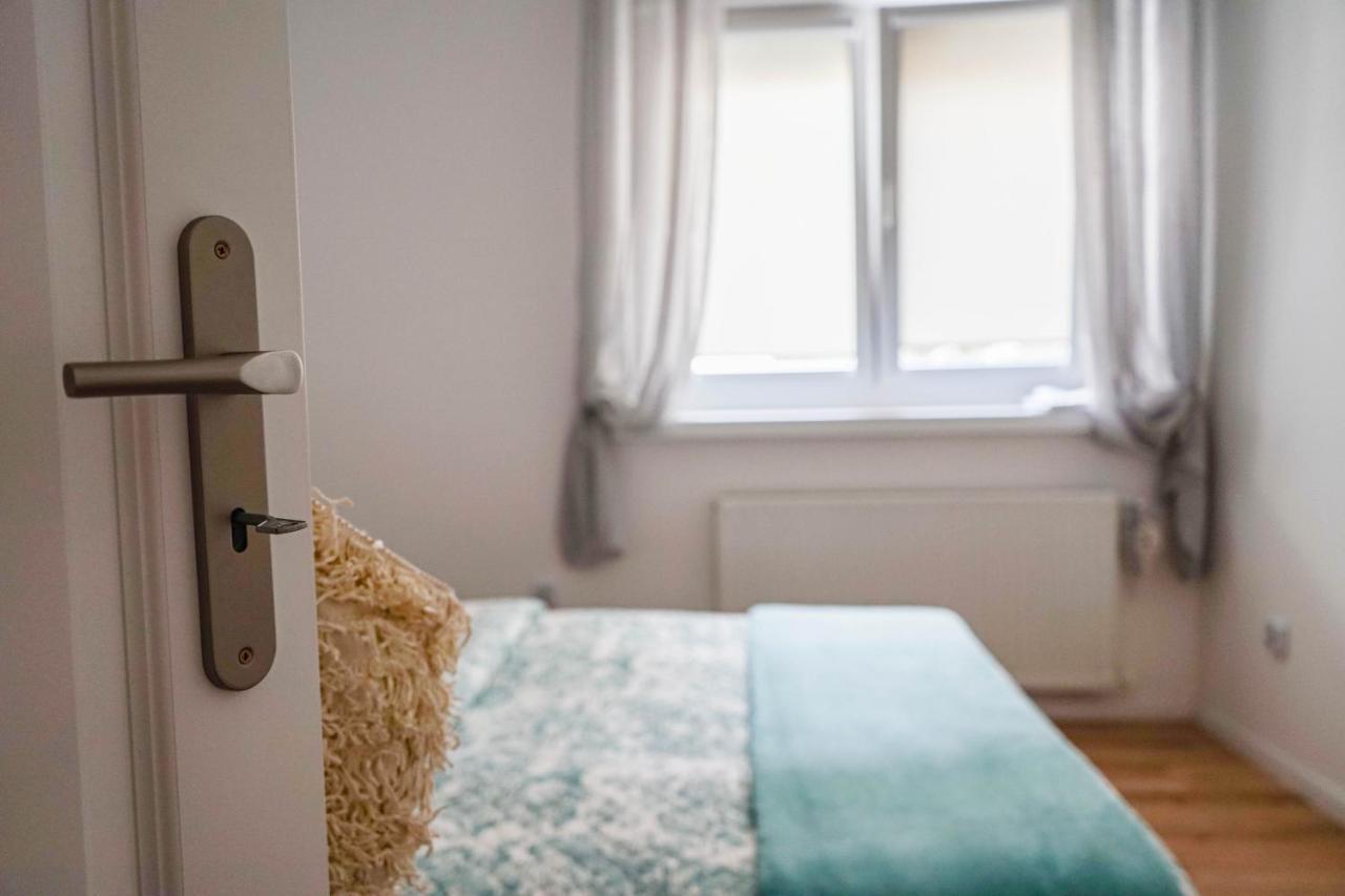 Bella Rosa Apartment Opole Bagian luar foto